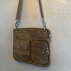 Baggallini Crossbody Bag Greenish/Tan with Blue Interior